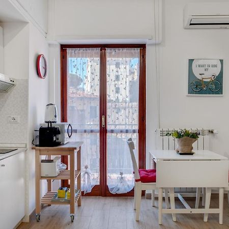 Walking Distance From San Pietro Appartement Buitenkant foto