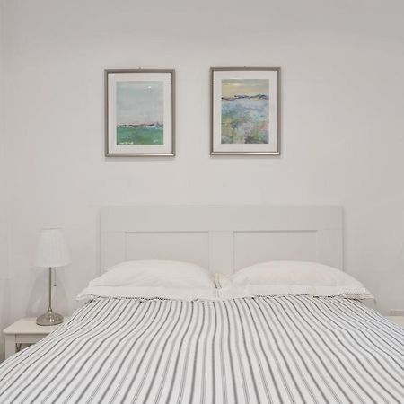 Walking Distance From San Pietro Appartement Buitenkant foto