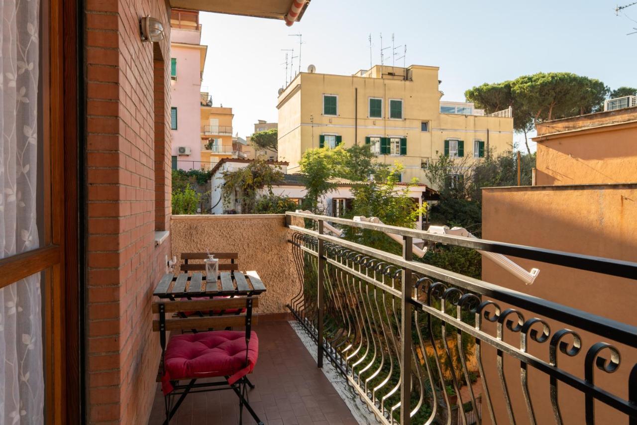 Walking Distance From San Pietro Appartement Buitenkant foto